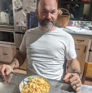 Meet your Posher, Whitney